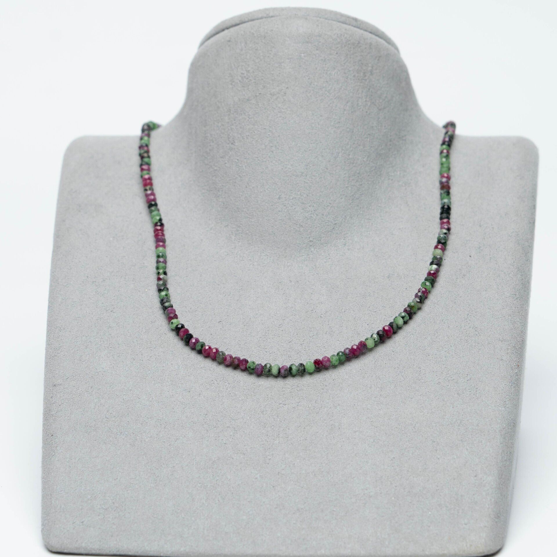 Anyolit Rubyzoit Kolye