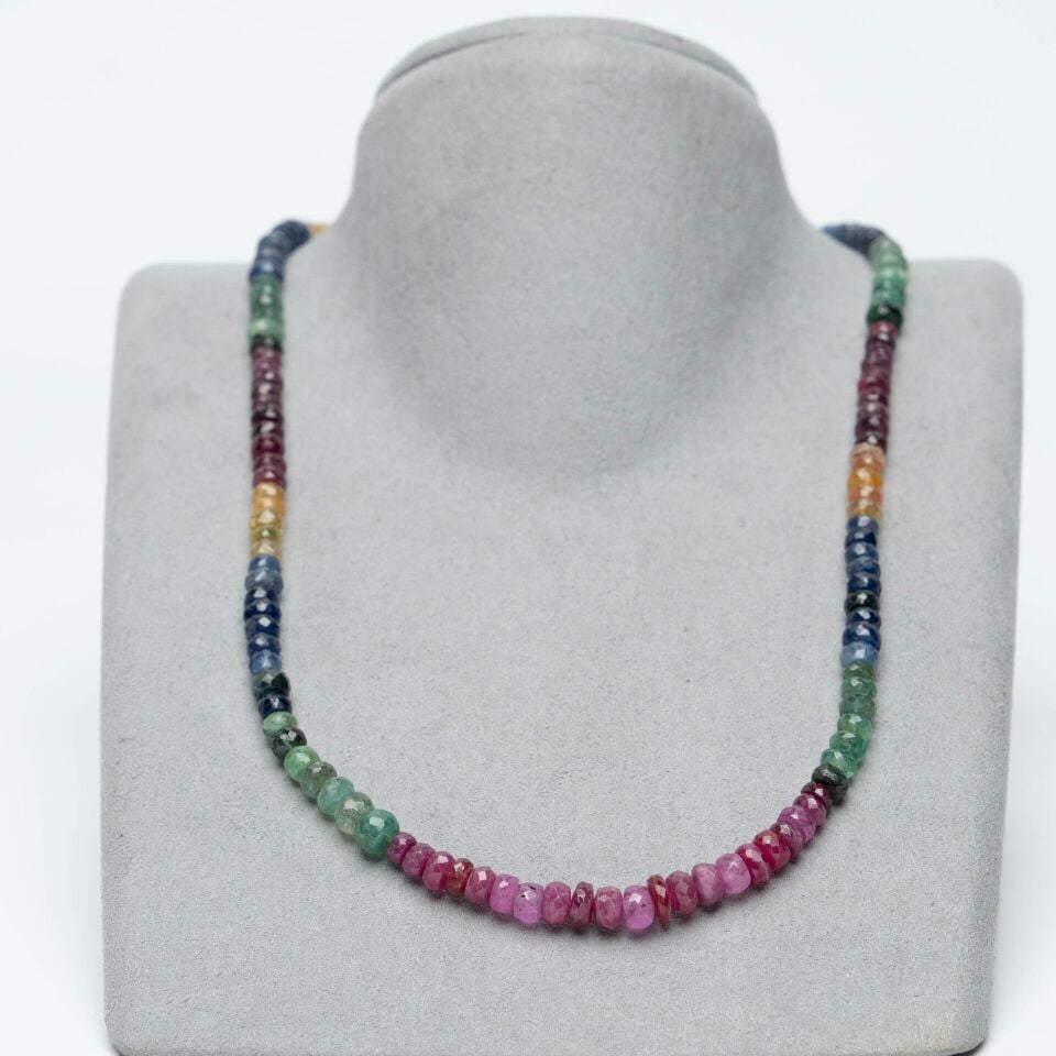 Yakut Zümrüt Safir kolye Mücevher Kesim